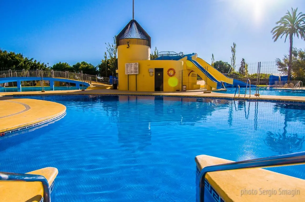 شقة بينالماذينا 340 Estudio En Minerva Apartamentos - Piscina Todo El Ano -Excelente Wifi إسبانيا