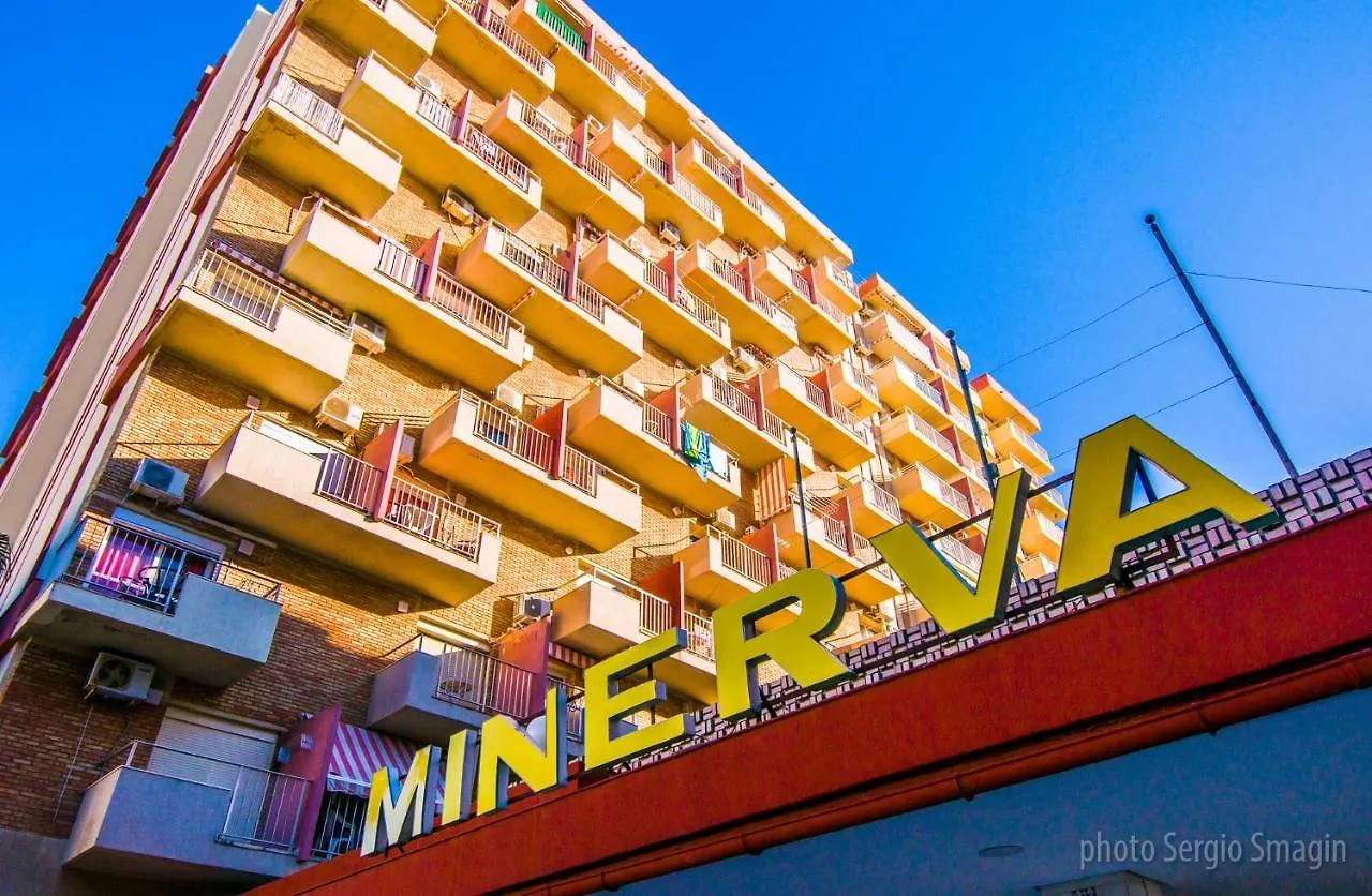 340 Estudio En Minerva Apartamentos - Piscina Todo El Ano -Excelente Wifi Benalmádena 0*,  Espanha